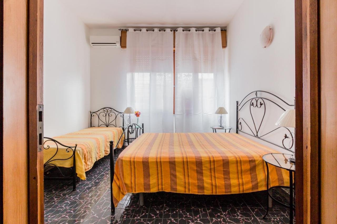 Terre Di Mare Near The Sandy Beach With Pool, Parking & Wifi Фонтане-Бьянке Экстерьер фото
