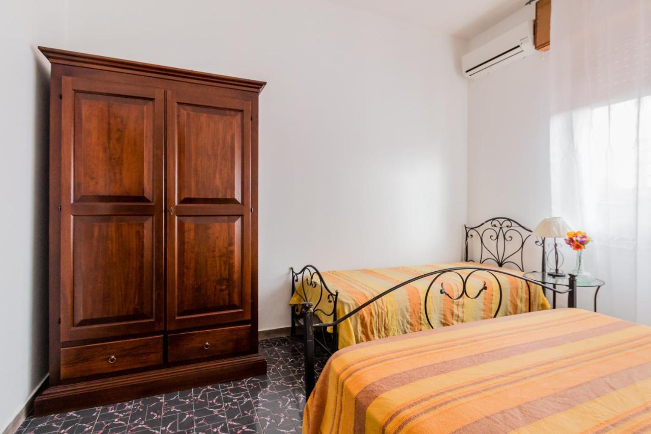 Terre Di Mare Near The Sandy Beach With Pool, Parking & Wifi Фонтане-Бьянке Экстерьер фото