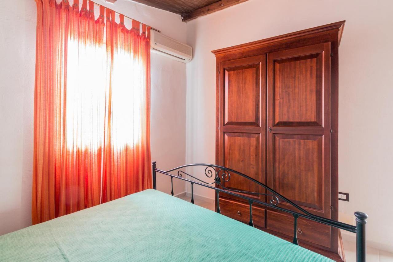 Terre Di Mare Near The Sandy Beach With Pool, Parking & Wifi Фонтане-Бьянке Экстерьер фото
